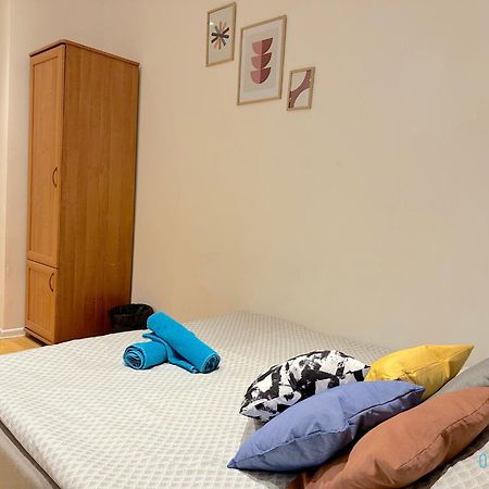Nest Room - 20 Minutes To Gdansk Old Town & Seaside Esterno foto